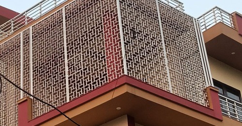 The grill board jaal has a multitude of applications, ranging from being perfect and efficient in covering the plumbing shafts in group housing and commercial spaces. 